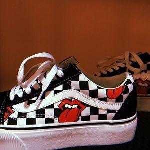 vans rolling stones
